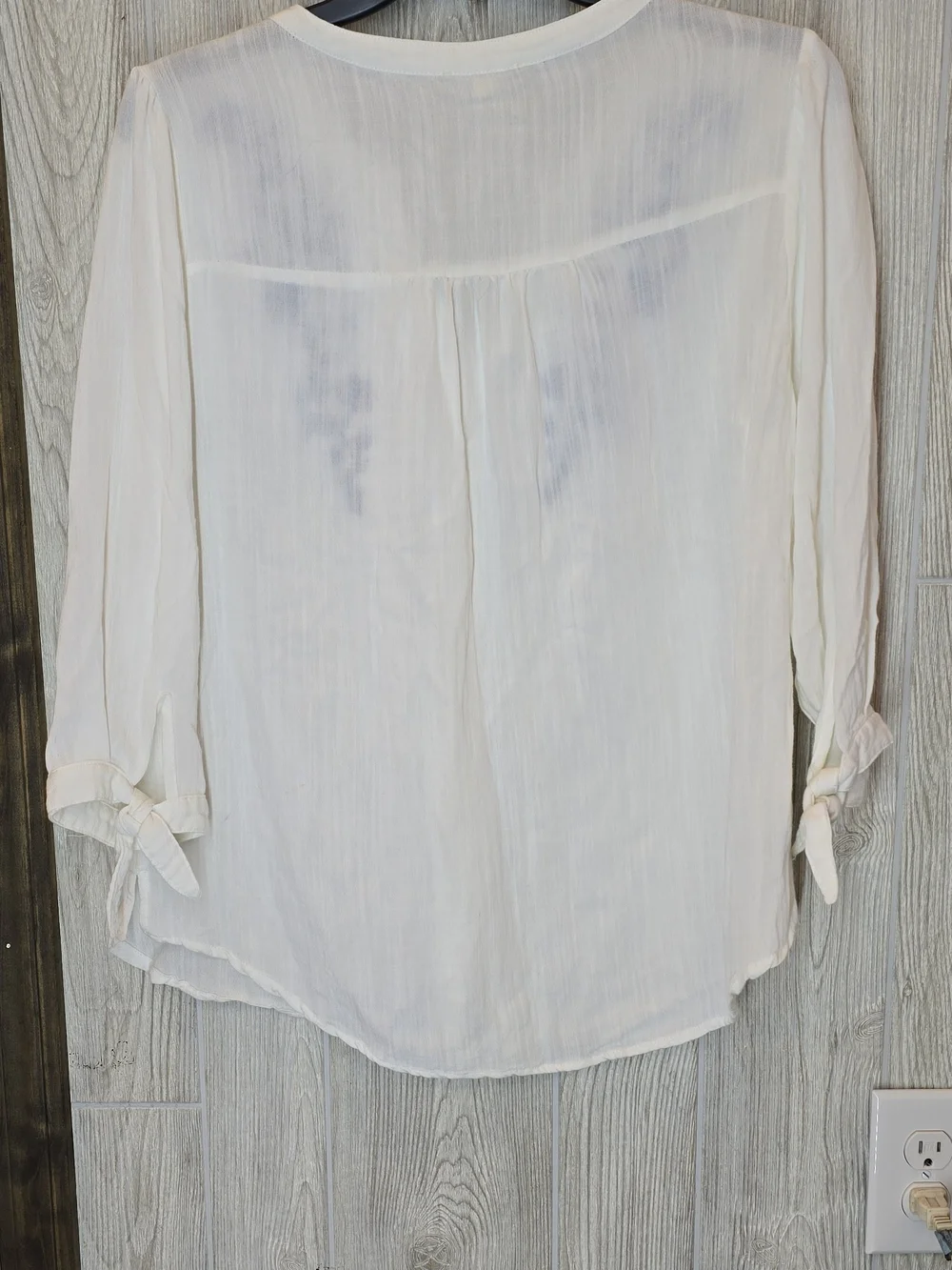 Kori breezy white